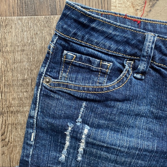 Distressed Jean Shorts - Picture 7 of 7